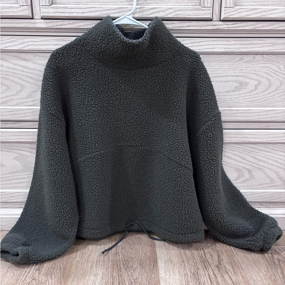 Old Navy Charcoal Fleece Hoodie